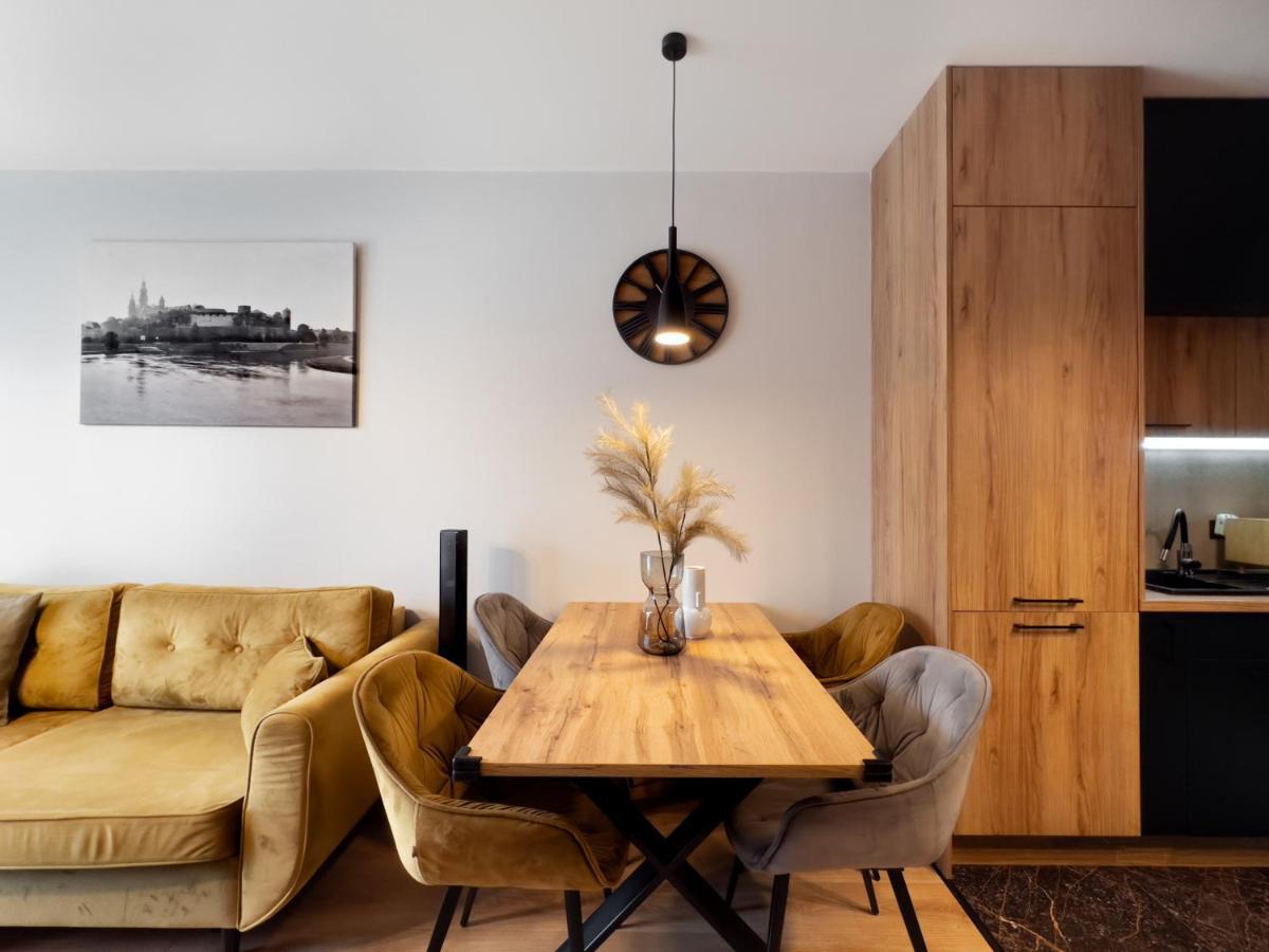 Apartament Z Duzym Tarasem W Centrum Krakowa Bagian luar foto