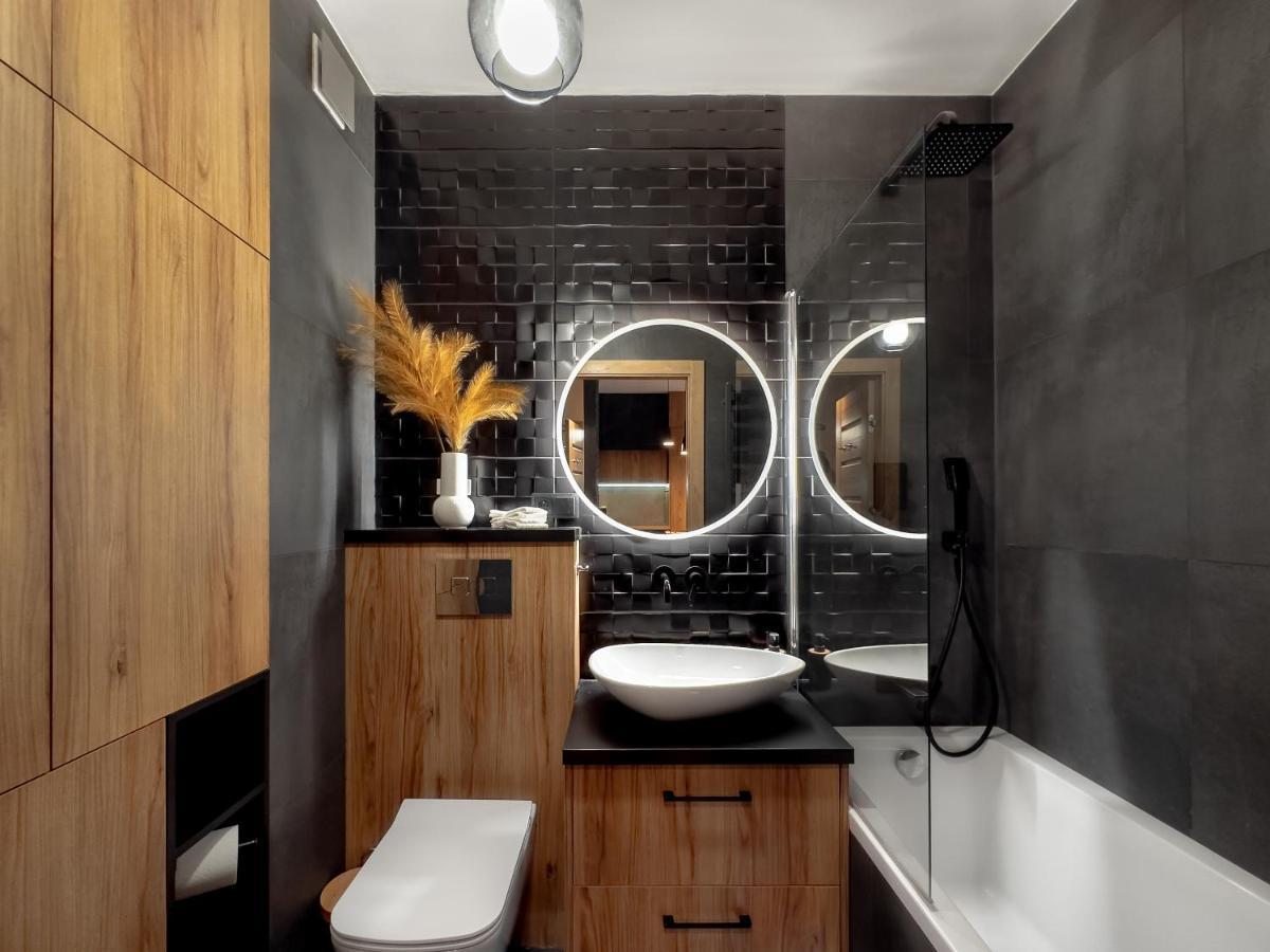 Apartament Z Duzym Tarasem W Centrum Krakowa Bagian luar foto